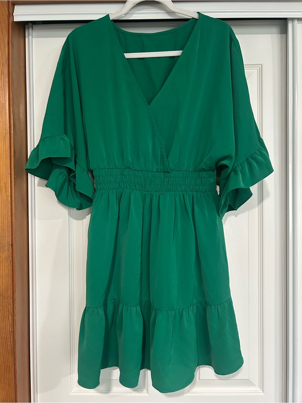 Women's Emerald Green V-Neck Ruffle Tiered Mini Dress - Picture 3 of 3
